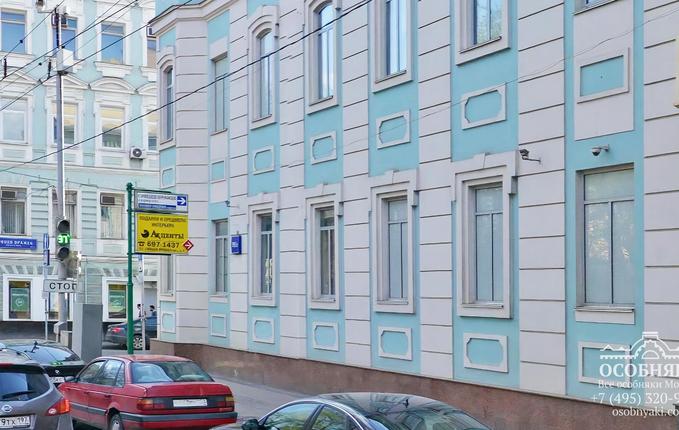 на Гоголевском бульваре, 19, площадь 1088 м