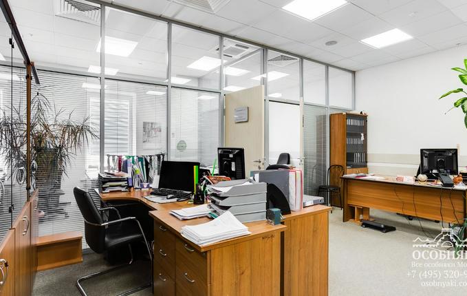 на Арбате, 10, площадь 23500 м