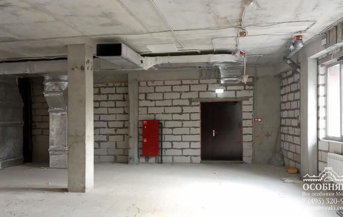 на Ладожской улице, 11/6, площадь 1860 м