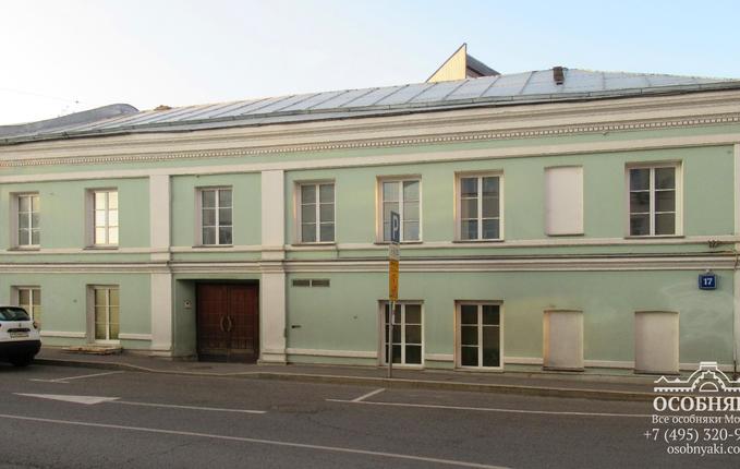 на Гончарной улице, 17, площадь 995 м