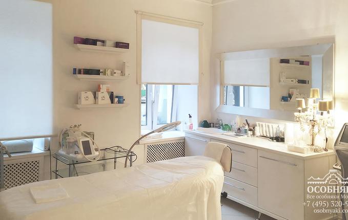 в Хохловском переулке, 3, площадь 290 м