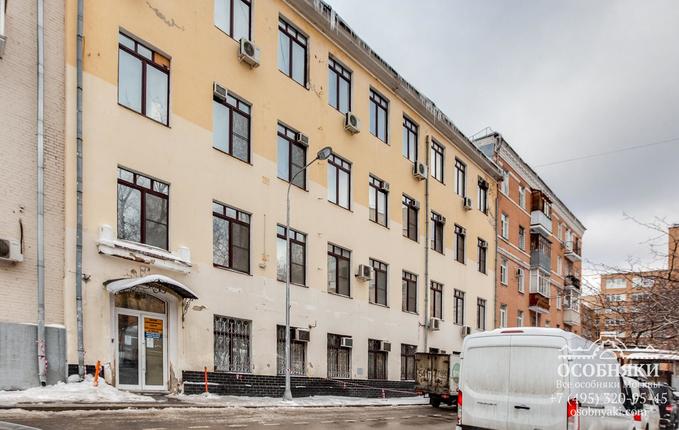 в 6-м Монетчиковском переулке, 8, площадь 1312 м