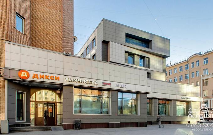 на Валовой улице, 21, площадь 1513 м