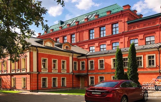 в Лиховом переулке, 4, площадь 502 м