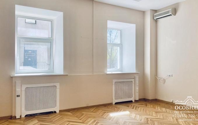 на улице Образцова, 23, площадь 247 м