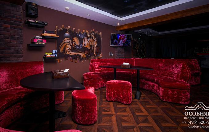 в Большом Дровяном переулке, 8, площадь 4418 м