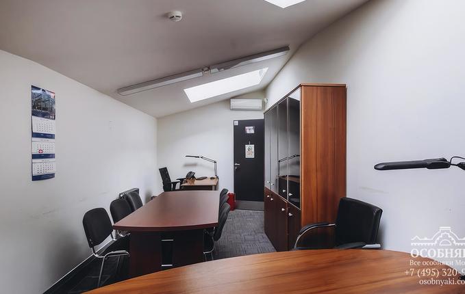 в 3-м Котельническом переулке, 6, площадь 1218 м