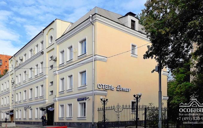 в Расторгуевском переулке, 4, площадь 1648 м