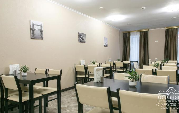 в Расторгуевском переулке, 4, площадь 1648 м