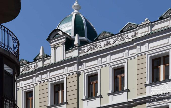 в Большом Демидовском переулке, 12, площадь 6270 м