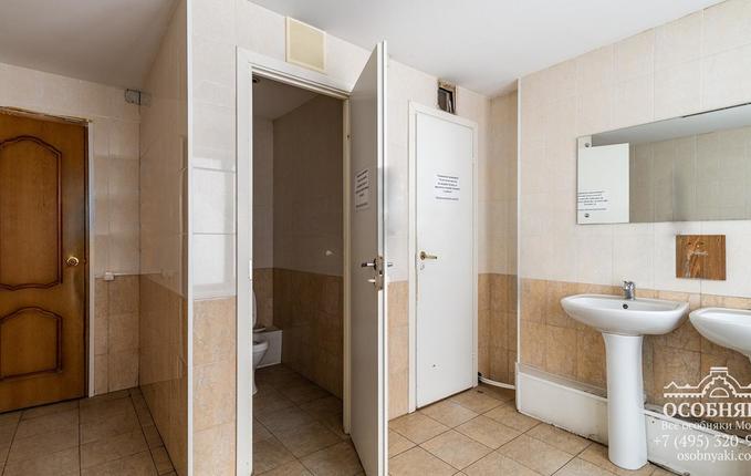 на улице Народного Ополчения, 29, площадь 2864 м