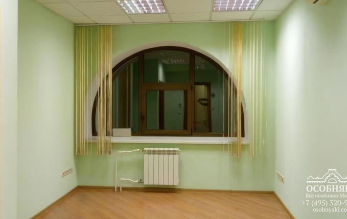 на Троицкой, 7, площадь 1260 м