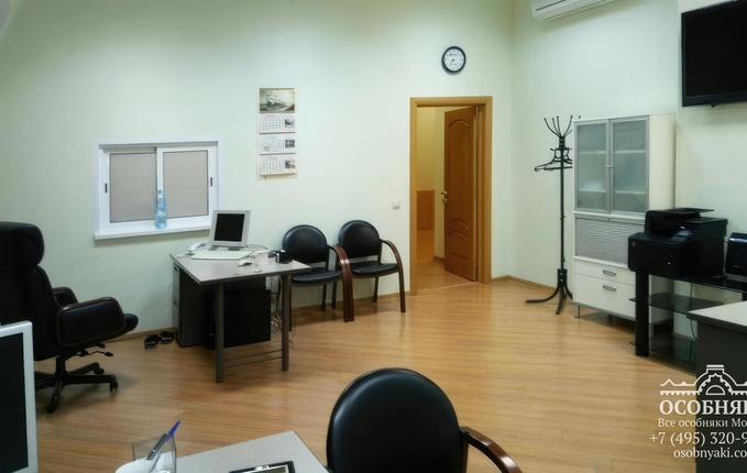 на Троицкой, 7, площадь 1260 м