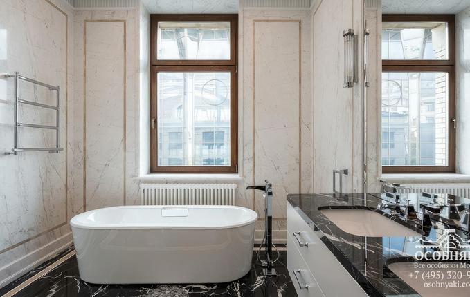 в Турчаниновом переулке, 2А, площадь 2700 м