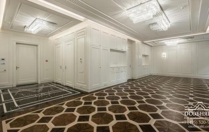 в Турчаниновом переулке, 2А, площадь 2700 м