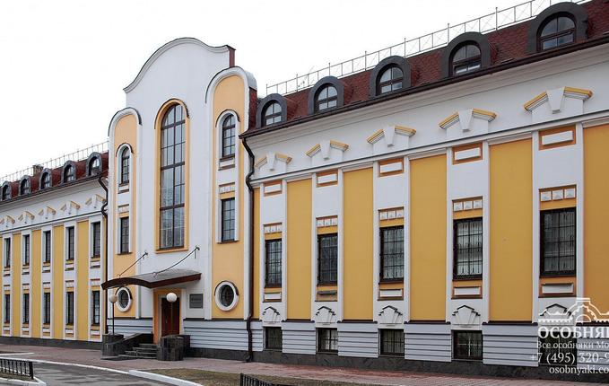 в Олсуфьевском переулке, 8с6, площадь 1580 м