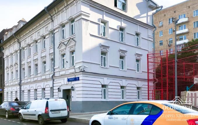 на Озерковской набережной, 12, площадь 959 м