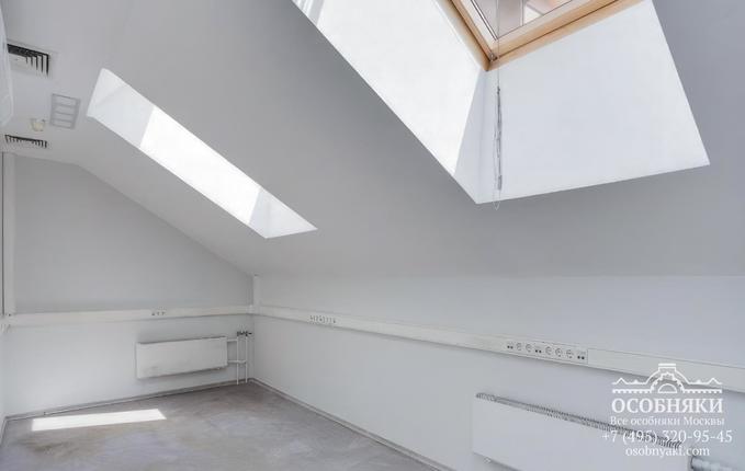 на Озерковской набережной, 12, площадь 959 м