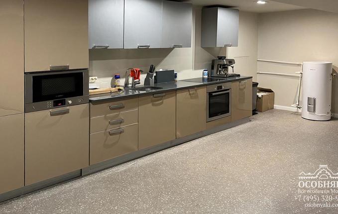 в Малом Каретном переулке, 11с1, площадь 990 м