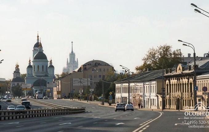 на улице Сергия Радонежского, 9, площадь 450 м