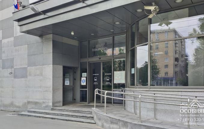 на Нахимовском проспекте, 65А, площадь 2391 м