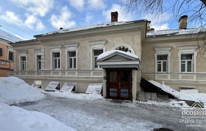 в Старопименовском переулке, 11с2, площадь 688 м