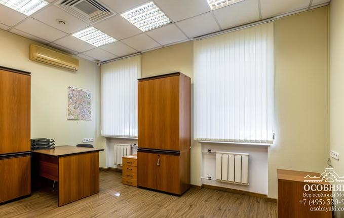 в Последнем переулке, 22, площадь 742 м