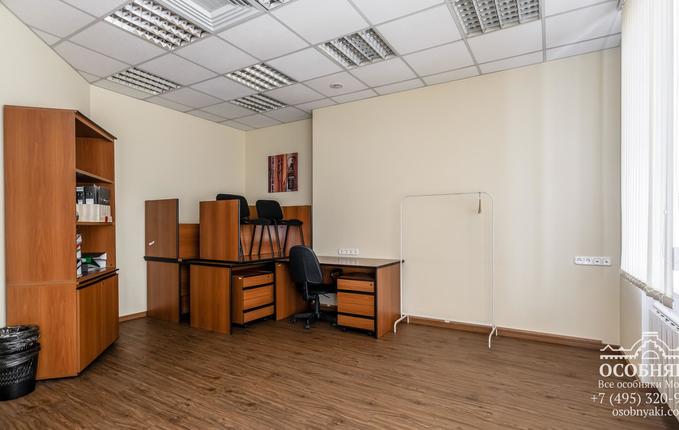 в Последнем переулке, 22, площадь 742 м