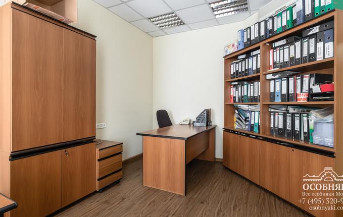 в Последнем переулке, 22, площадь 742 м