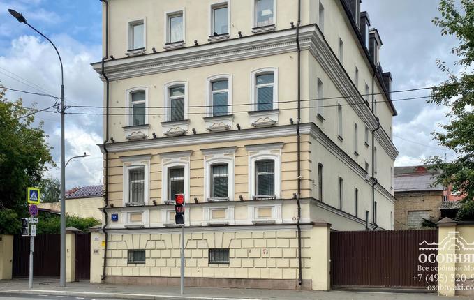 на Большой Почтовой улице, 39, площадь 952 м