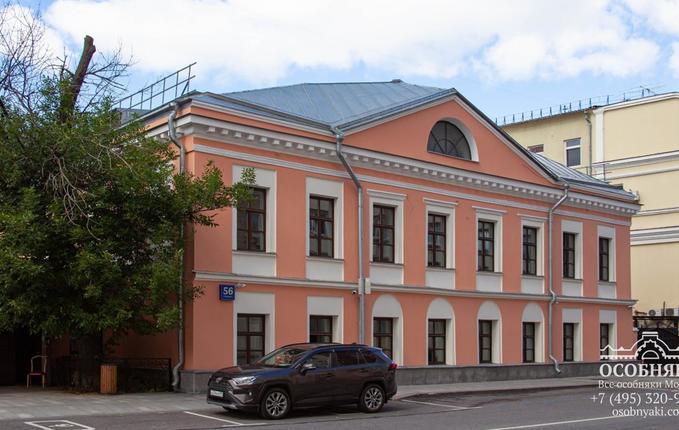 на Садовнической улице, 56, площадь 1349 м