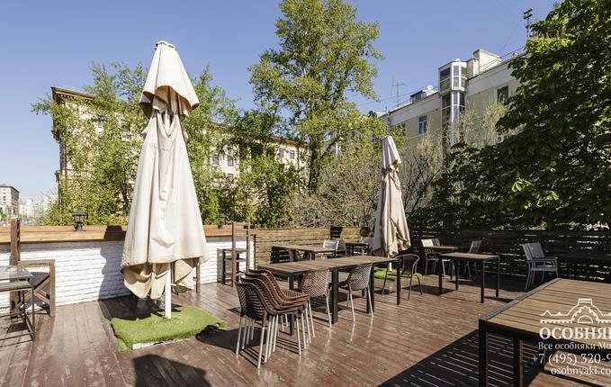 на Петровке, 34с1, площадь 591 м