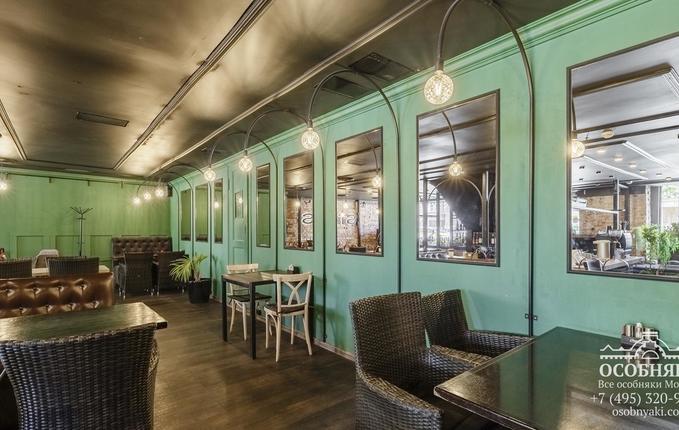 на Петровке, 34с1, площадь 591 м