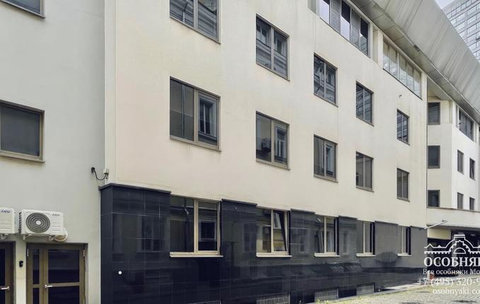 в Большом Николопесковском переулке, 13, площадь 1017 м