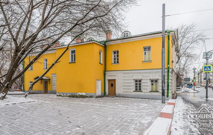 на Старой Басманной, 30, площадь 311 м