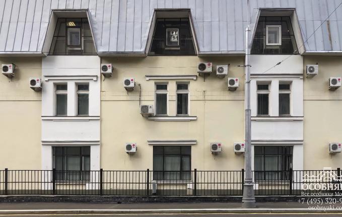 на Большой Андроньевской, 17А, площадь 1272 м