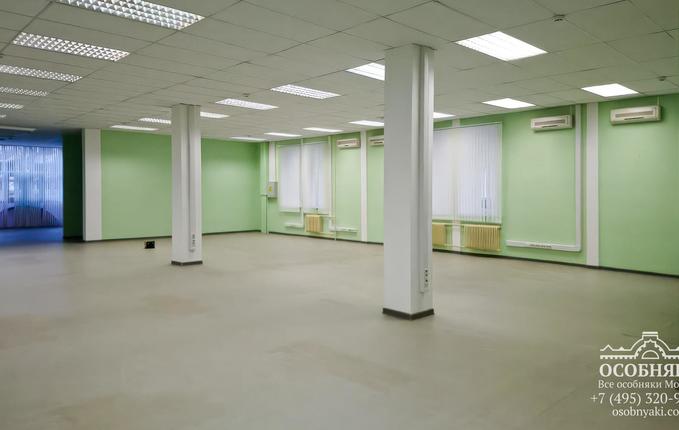 на Большой Андроньевской, 17А, площадь 1272 м