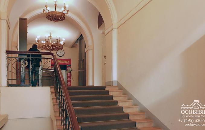 на Садовой-Спасской, 20, площадь 4524 м