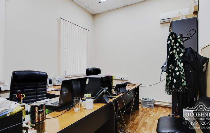 на Ейской, 4с1, площадь 219 м