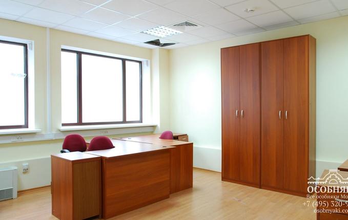 в Графском переулке, 12А, площадь 2607 м