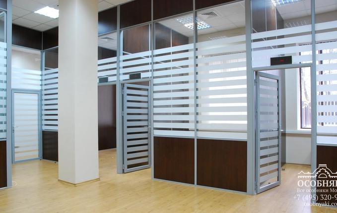 в Графском переулке, 12А, площадь 2607 м