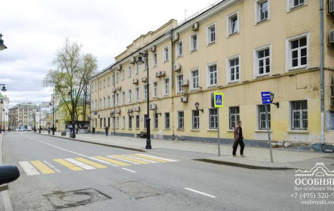 на Мясницкой, 40, площадь 1919 м