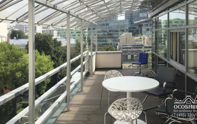 на Цветном бульваре, 22, площадь 1335 м