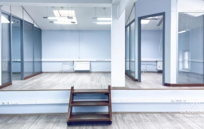 на Цветном бульваре, 22, площадь 1335 м