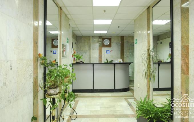 в Вознесенском переулке, 20, площадь 747 м