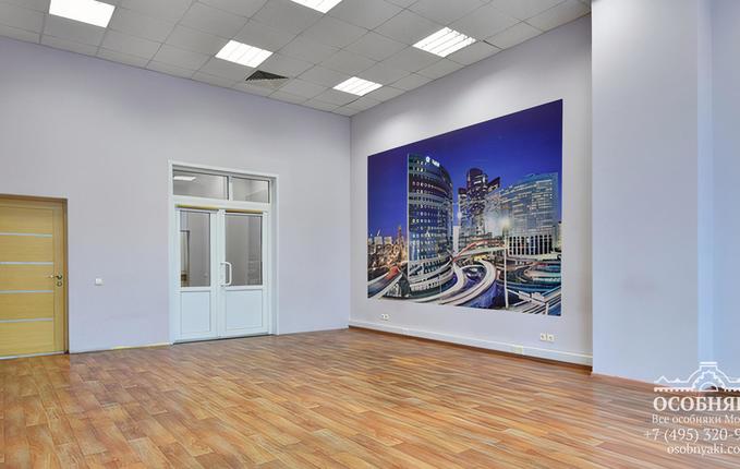 на Рабочей улице, 93, площадь 13540 м