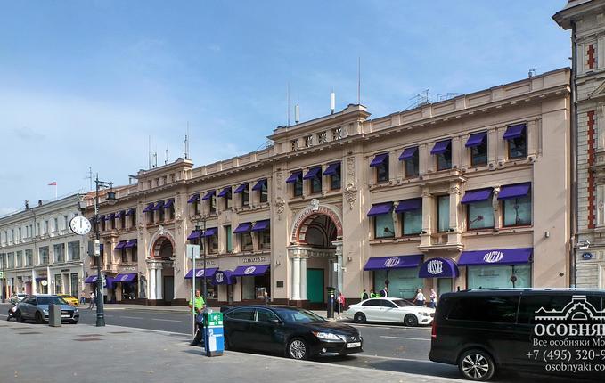 на улице Петровке, 10, площадь 15875 м