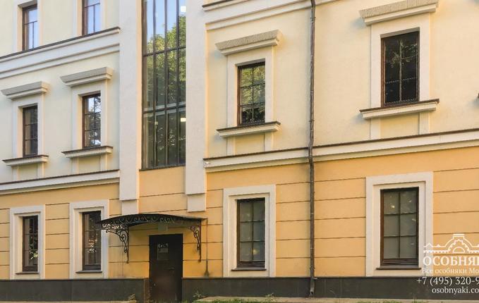 на Садовнической, 41, площадь 1942 м