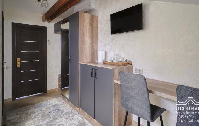 на Озерковской набережной, 8, площадь 550 м