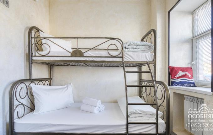 на Озерковской набережной, 8, площадь 550 м